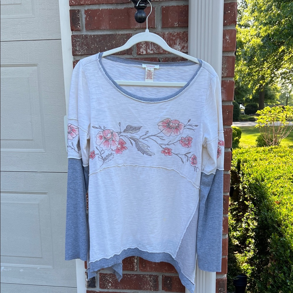 Sundance White Top with Pink Floral Embroidery and Gray Sleeves